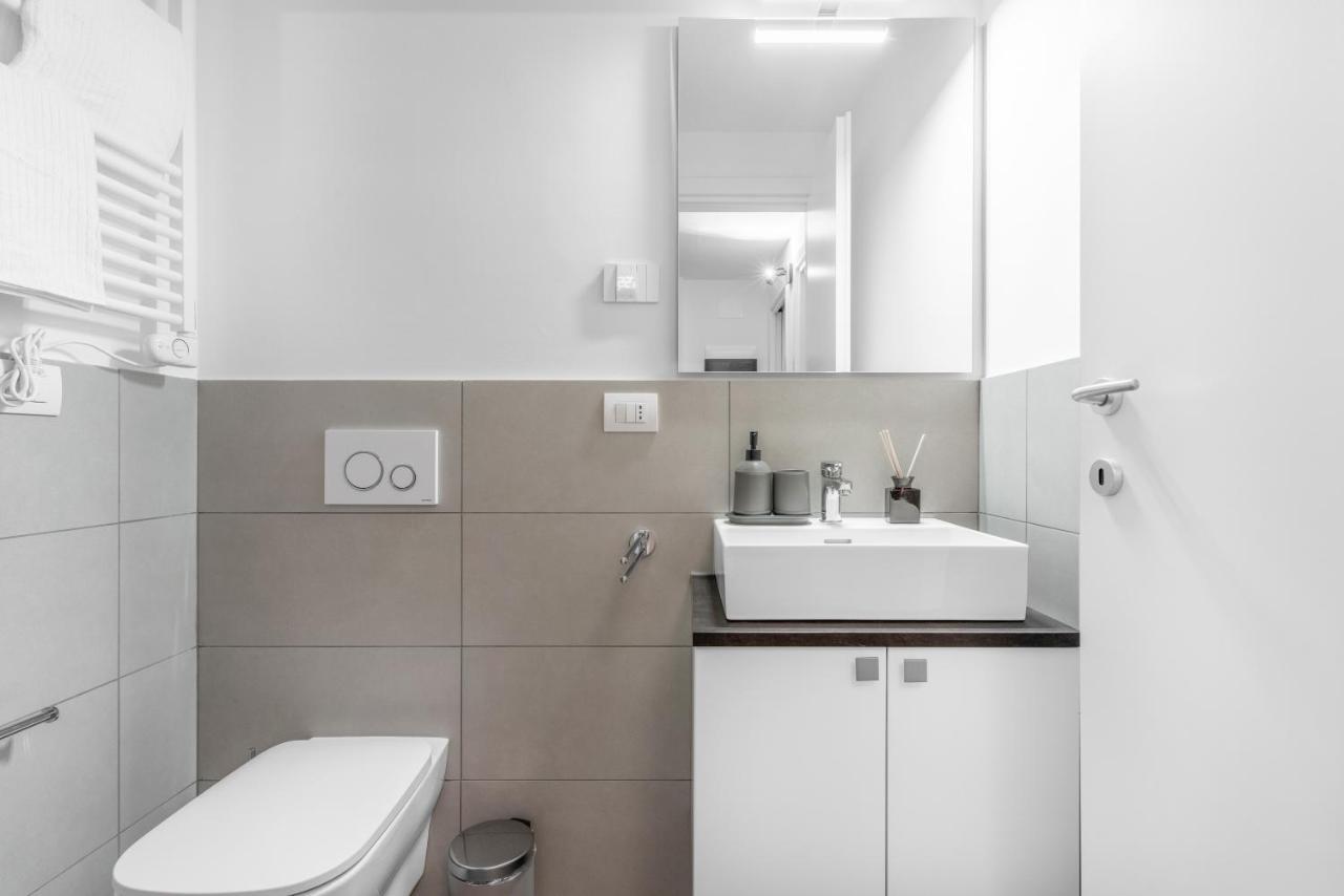 밀라노 Modern With Terrace & Garage By Ndp Rent 아파트 외부 사진
